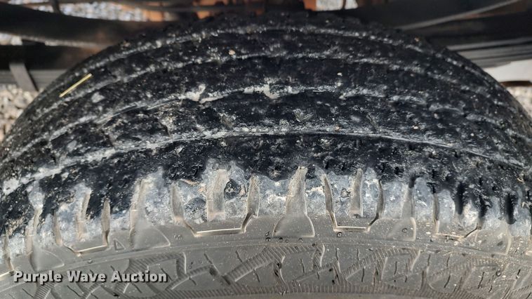 image for item LA9330 2011 Ford F350 Super Duty  SuperCab utility bed pickup truck