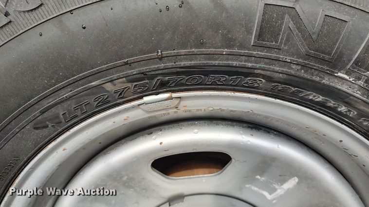 image for item LA9330 2011 Ford F350 Super Duty  SuperCab utility bed pickup truck