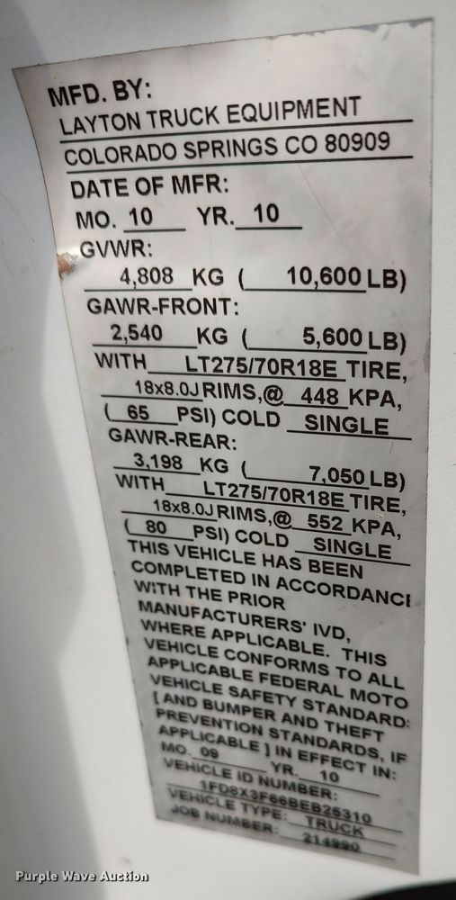 image for item LA9330 2011 Ford F350 Super Duty  SuperCab utility bed pickup truck