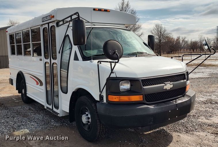 image for item LA9331 2007 Chevrolet Express 3500  school bus