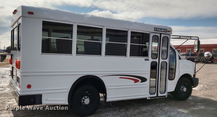 image for item LA9331 2007 Chevrolet Express 3500  school bus