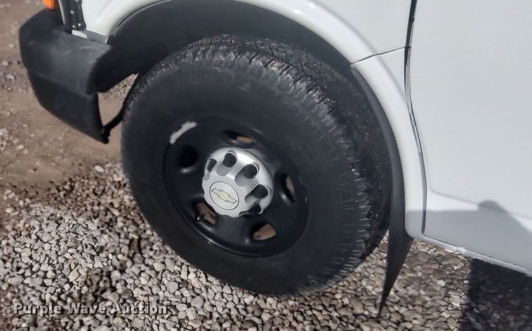 image for item LA9331 2007 Chevrolet Express 3500  school bus