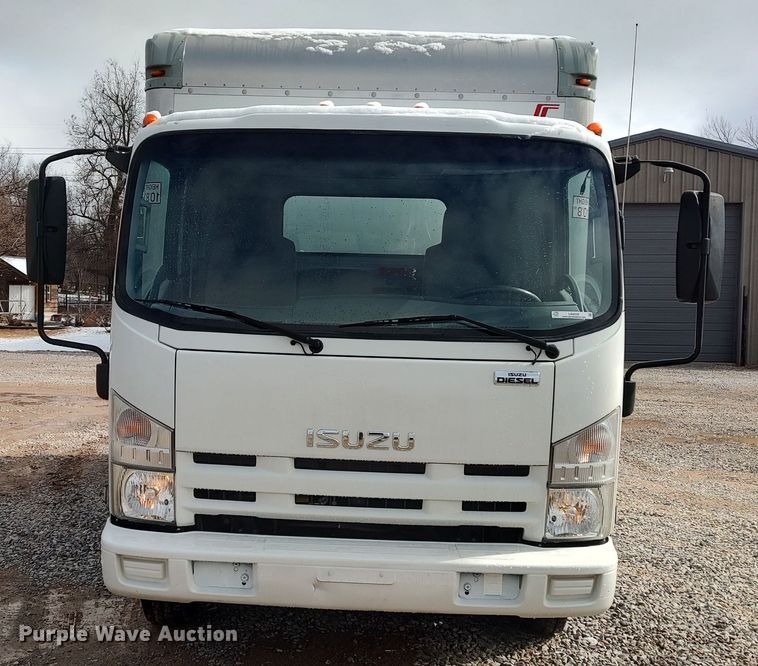 image for item LA9333 2013 Isuzu NPR  box truck