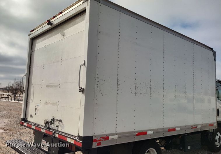 image for item LA9333 2013 Isuzu NPR  box truck