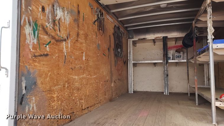 image for item LA9333 2013 Isuzu NPR  box truck