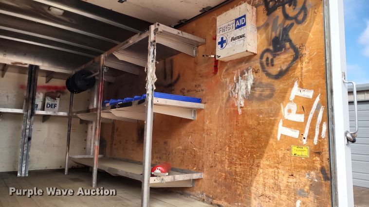 image for item LA9333 2013 Isuzu NPR  box truck