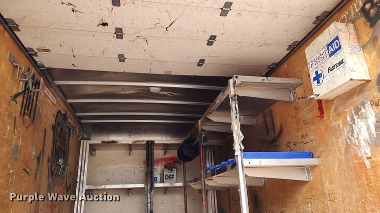 image for item LA9333 2013 Isuzu NPR  box truck