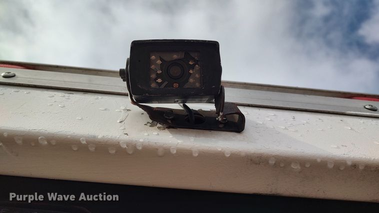 image for item LA9333 2013 Isuzu NPR  box truck