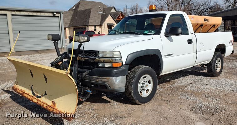 image for item LA9334 2001 Chevrolet Silverado 2500HD  pickup truck