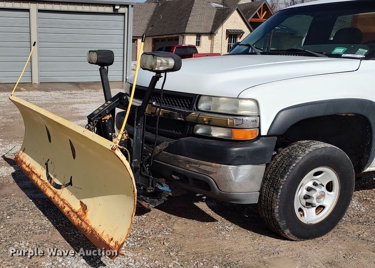 image for item LA9334 2001 Chevrolet Silverado 2500HD  pickup truck