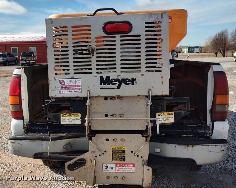 image for item LA9334 2001 Chevrolet Silverado 2500HD  pickup truck