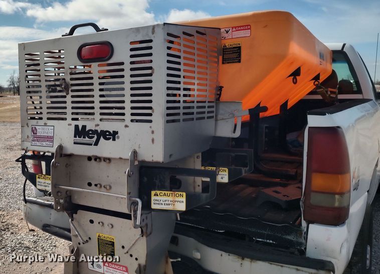 image for item LA9334 2001 Chevrolet Silverado 2500HD  pickup truck