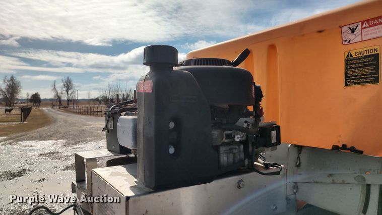 image for item LA9334 2001 Chevrolet Silverado 2500HD  pickup truck