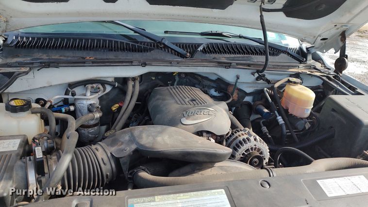 image for item LA9334 2001 Chevrolet Silverado 2500HD  pickup truck