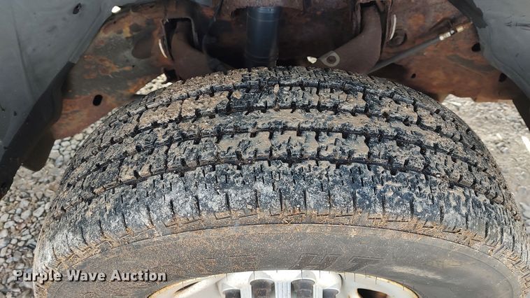 image for item LA9334 2001 Chevrolet Silverado 2500HD  pickup truck