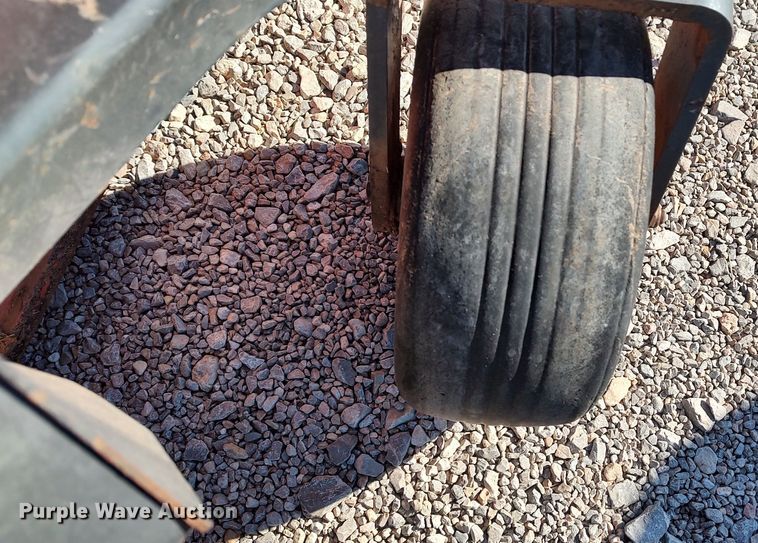 image for item LA9357 Kubota ZD331LP  ZTR lawn mower