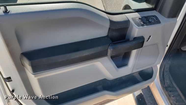 image for item LA9358 2016 Ford F150  SuperCab pickup truck