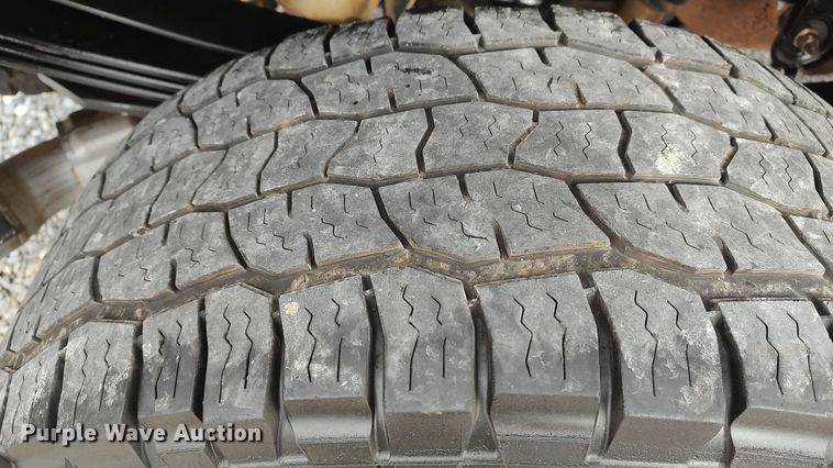 image for item LA9370 2019 Ford F350 Lariat Super Duty  Crew Cab pickup truck