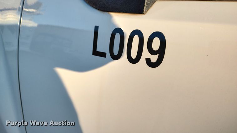 image for item LF9534 2013 Chevrolet Silverado 1500  Ext. Cab pickup truck