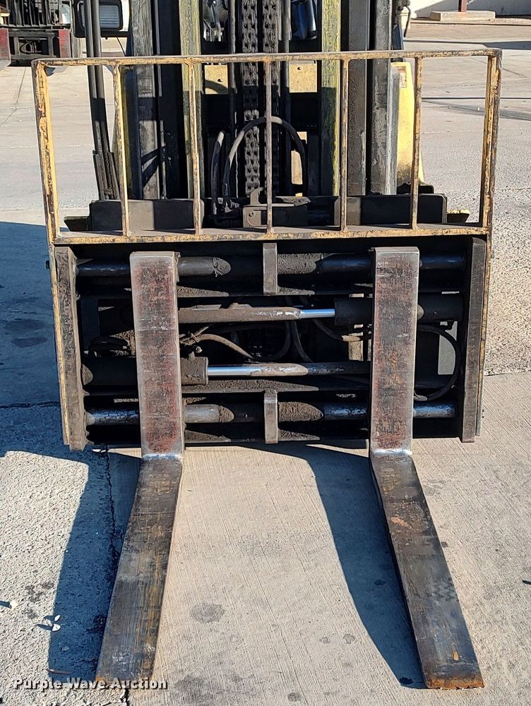 image for item LF9535 Hyster S120XLS  forklift