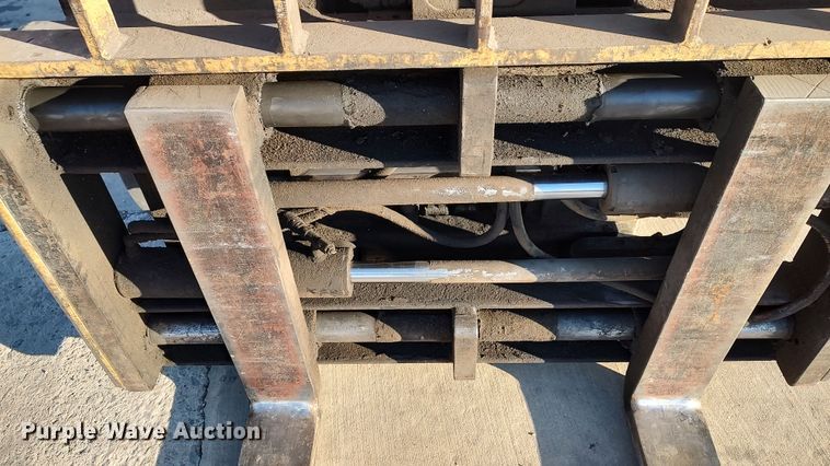 image for item LF9535 Hyster S120XLS  forklift