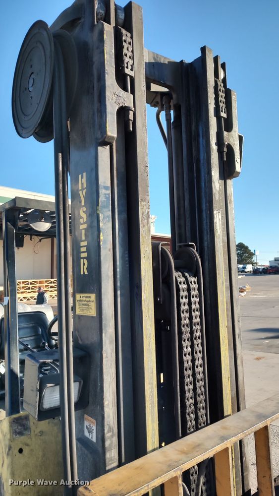 image for item LF9535 Hyster S120XLS  forklift