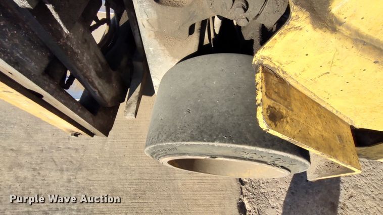 image for item LF9535 Hyster S120XLS  forklift