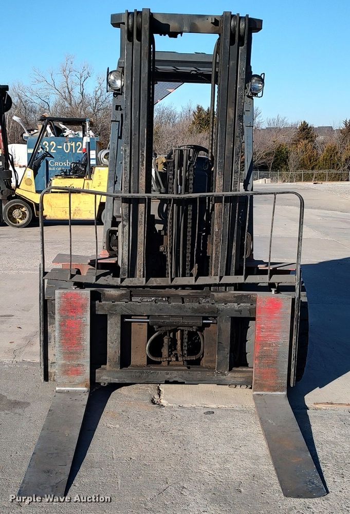 image for item LF9537 Toyota 7FGU32  forklift