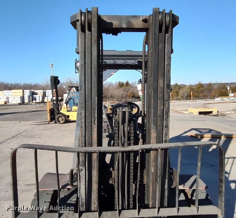 image for item LF9537 Toyota 7FGU32  forklift