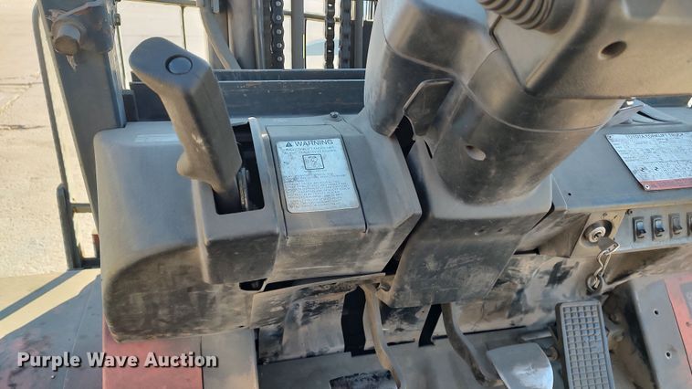 image for item LF9537 Toyota 7FGU32  forklift