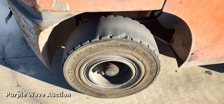 image for item LF9537 Toyota 7FGU32  forklift