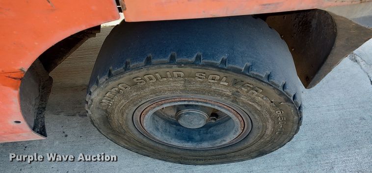 image for item LF9537 Toyota 7FGU32  forklift