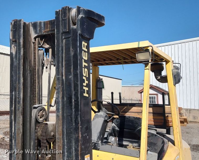 image for item LF9542 Hyster H80XM  forklift