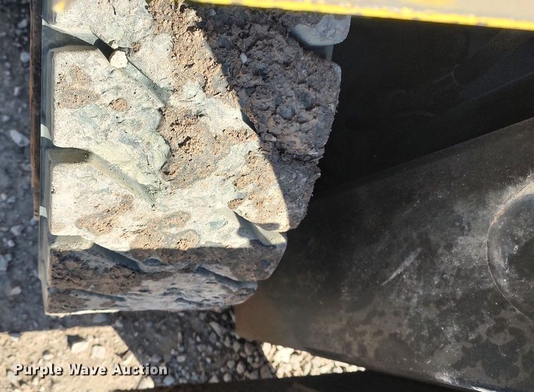 image for item LF9542 Hyster H80XM  forklift