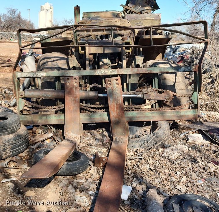 image for item LF9543 Pettibone  telehandler