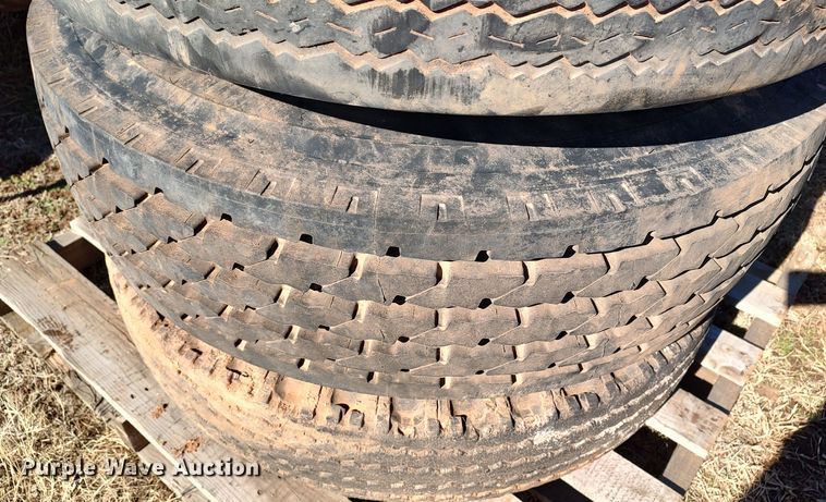 image for item LF9547 Axle sets