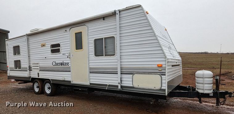 image for item LF9553 2005 Cherokee  camper