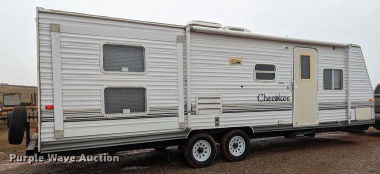 image for item LF9553 2005 Cherokee  camper