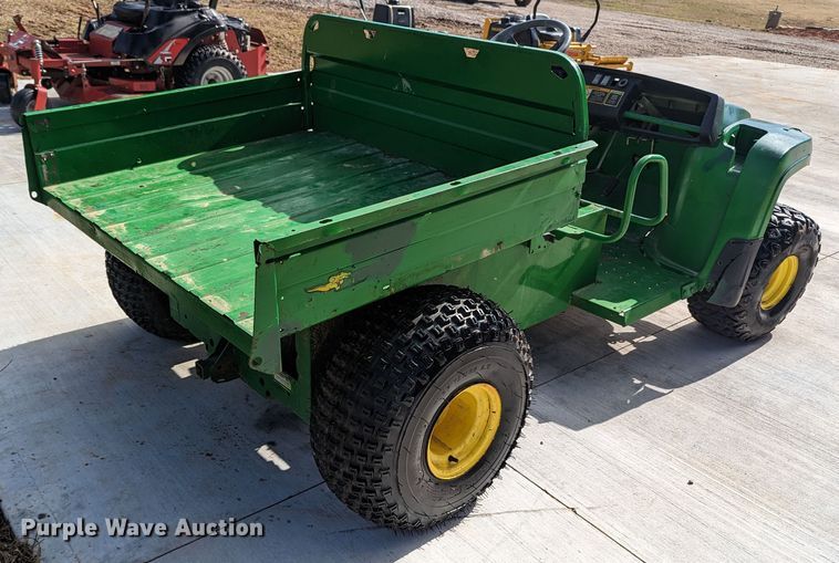 image for item LF9605 John Deere Gator  utility vehicle