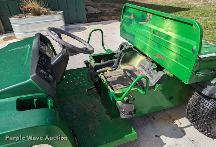 image for item LF9605 John Deere Gator  utility vehicle