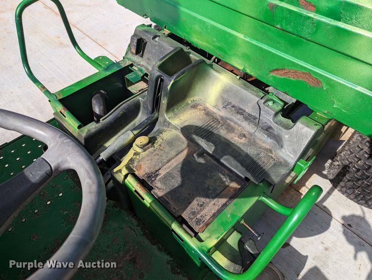 image for item LF9605 John Deere Gator  utility vehicle