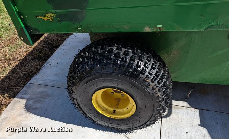 image for item LF9605 John Deere Gator  utility vehicle