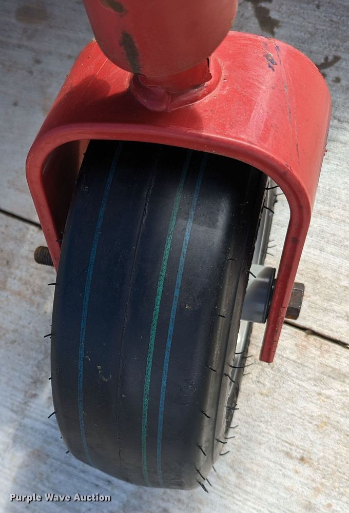 image for item LF9606 Ferris IS600Z  ZTR lawn mower