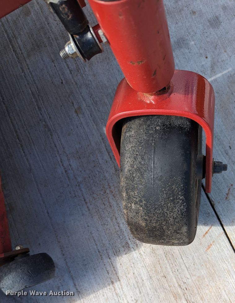 image for item LF9606 Ferris IS600Z  ZTR lawn mower