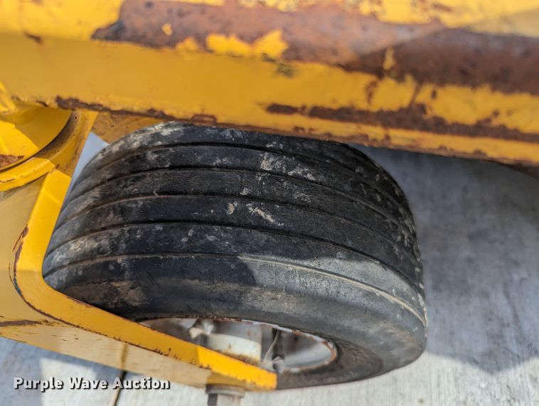 image for item LF9608 Hustler FasTrak  ZTR lawn mower