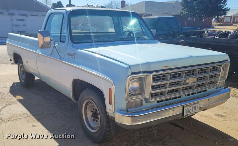 image for item LG9483 1977 Chevrolet Bonanza 20  pickup truck