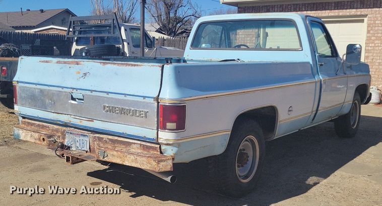 image for item LG9483 1977 Chevrolet Bonanza 20  pickup truck