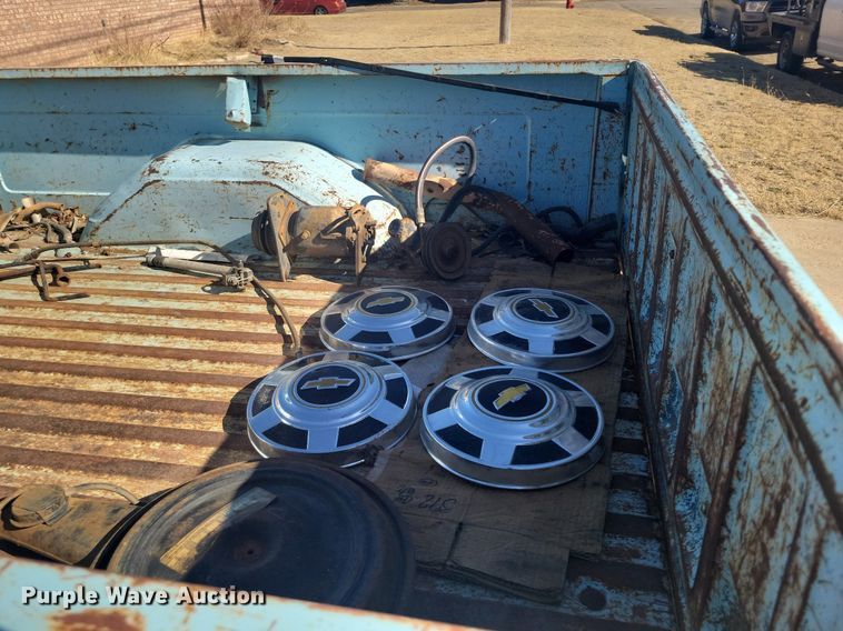 image for item LG9483 1977 Chevrolet Bonanza 20  pickup truck