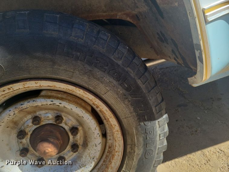 image for item LG9483 1977 Chevrolet Bonanza 20  pickup truck