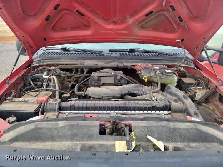 image for item LG9506 2005 Ford F350 Super Duty  flatbed pickup truck